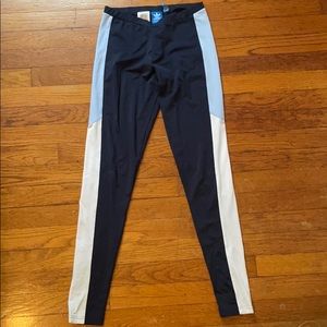 Adidas leggings